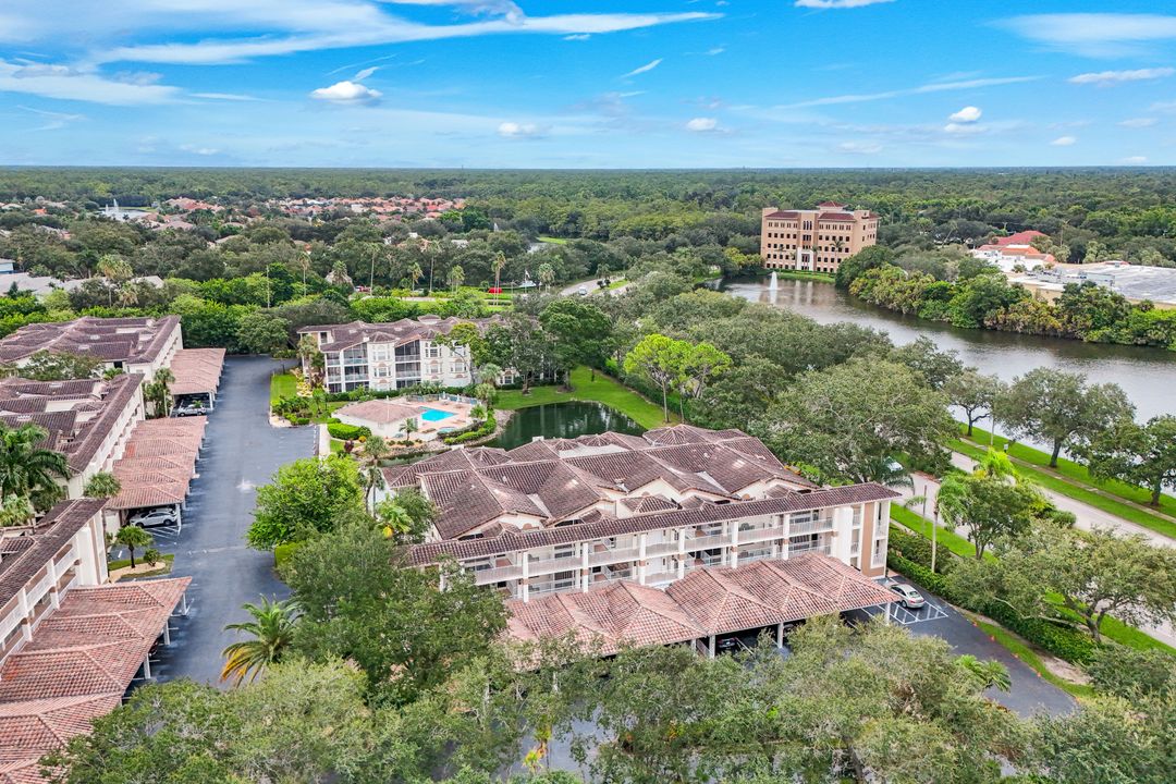 6030 Chardonnay Ln #204, Naples, FL 34119