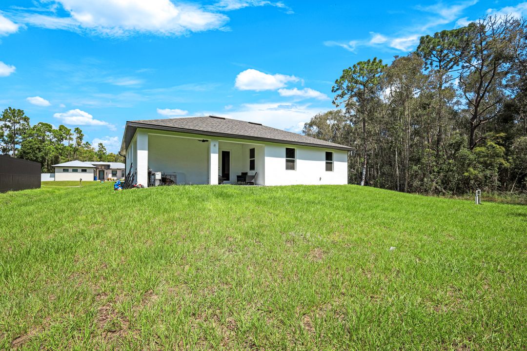 506 Rogue St, Lehigh Acres, FL 33974