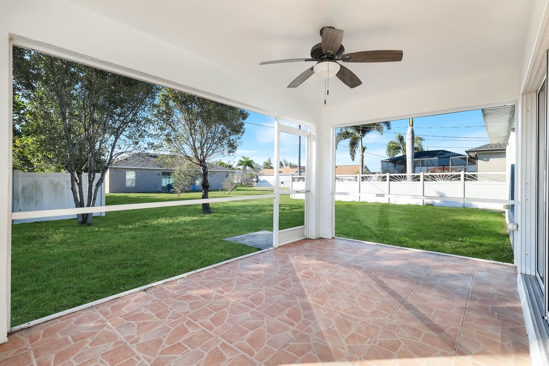 1706 NE 2nd Pl, Cape Coral, FL 33909