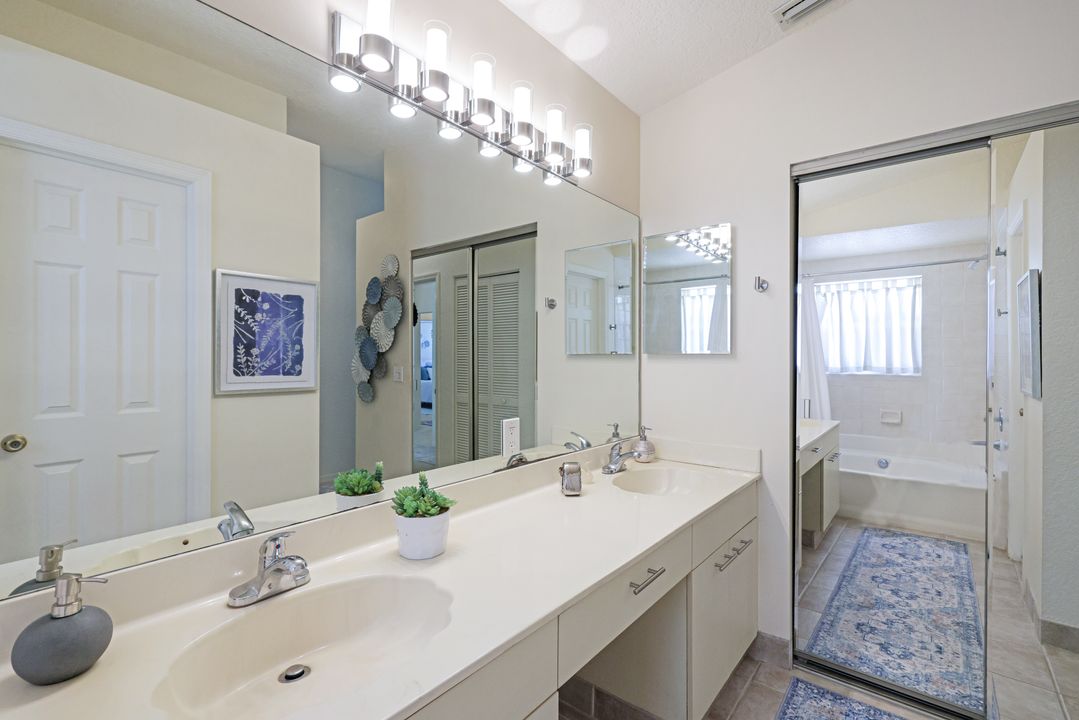 386 Emerald Bay Cir #G4, Naples, FL 34110