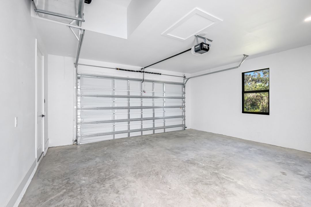 507 Prospect Ave, Lehigh Acres, FL 33972