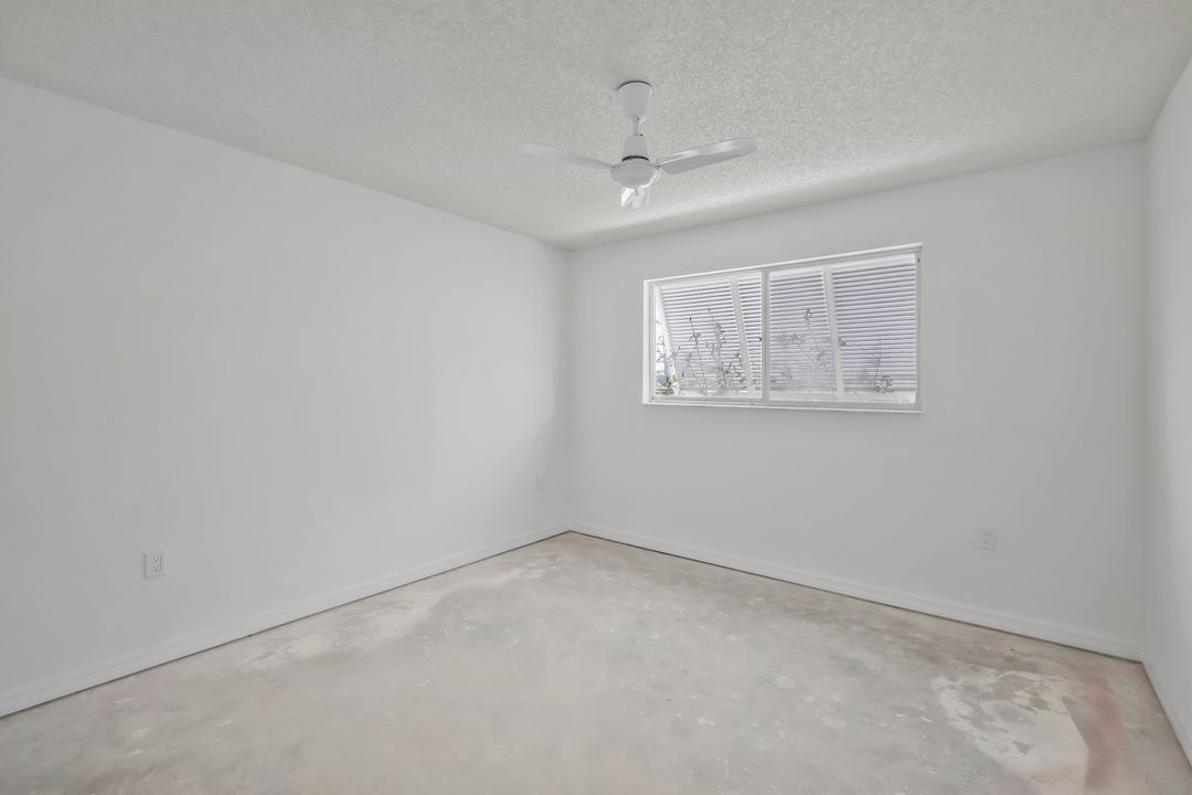7775 Bocilla Ln, Bokeelia, FL 33922