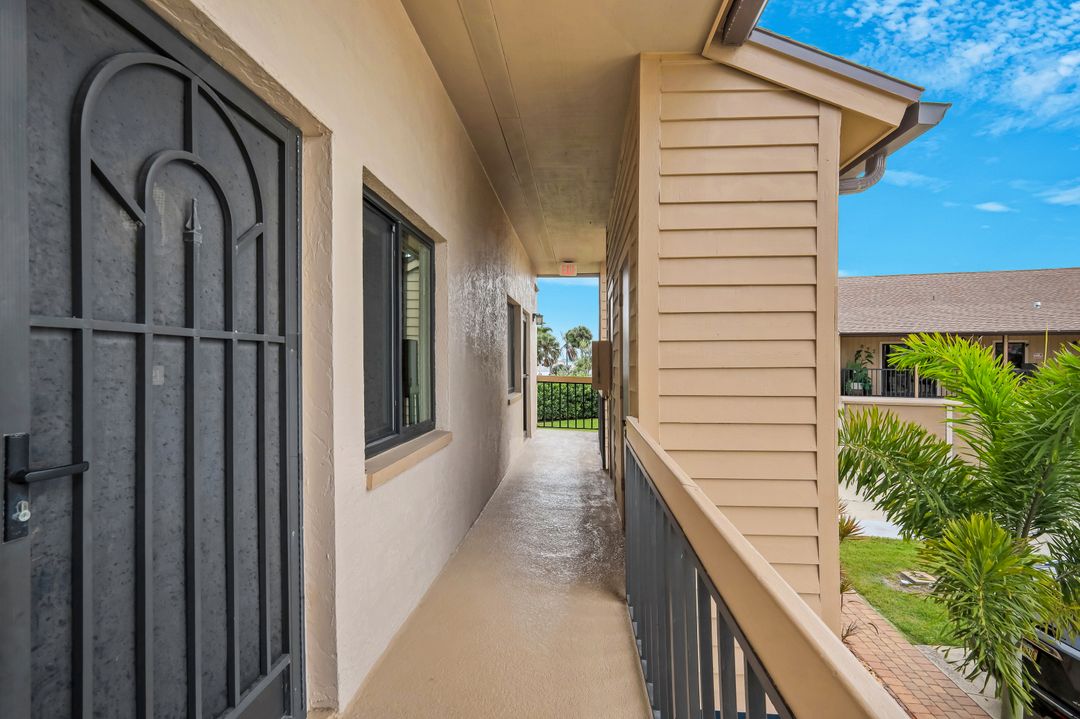 894 Buttonwood Dr #221, Fort Myers Beach, FL 33931