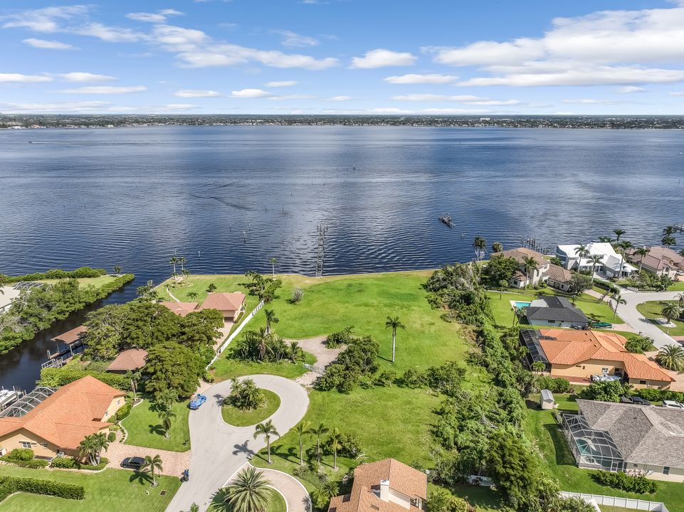 15111 Anchorage Way, Fort Myers, FL 33908
