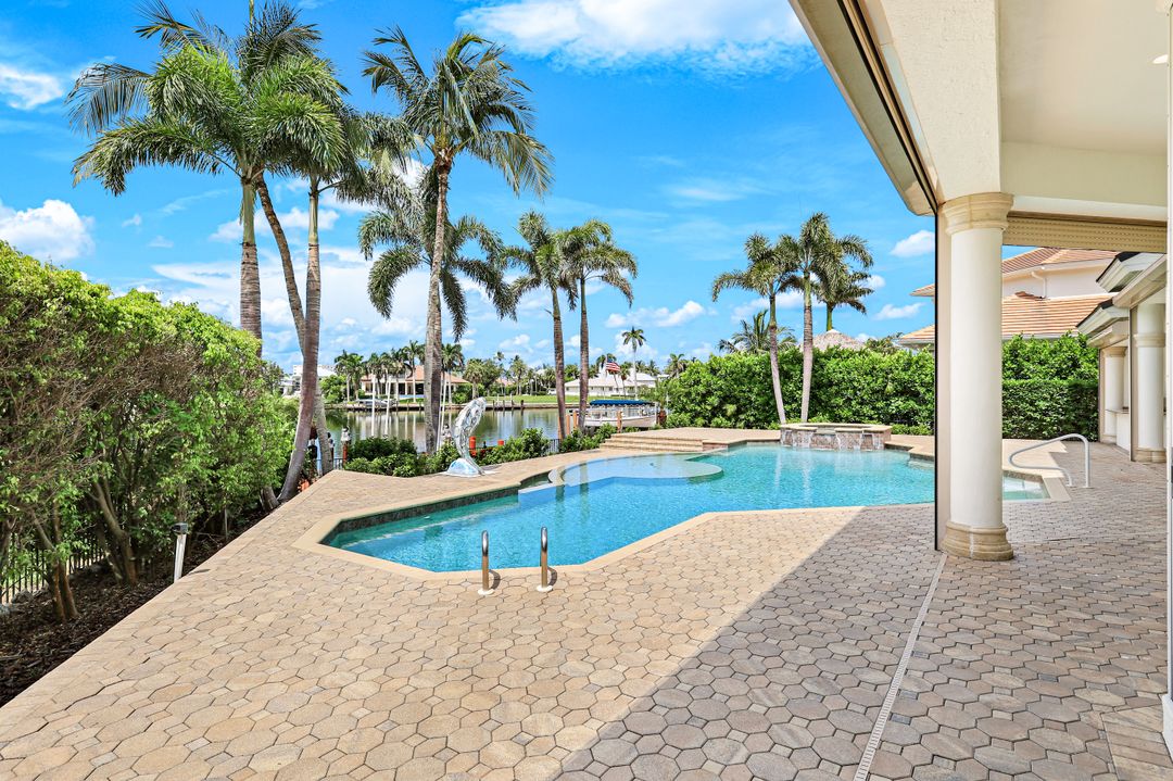 384 Mooring Line Dr, Naples, FL 34102