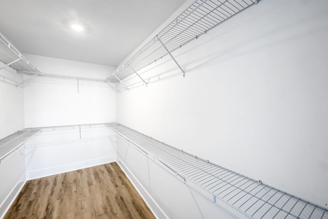 1702 NW 5th Pl, Cape Coral, FL 33993