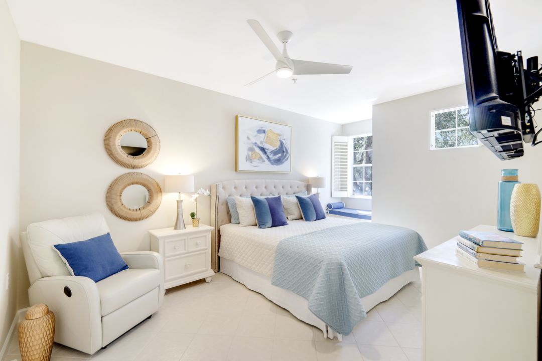 3048 Horizon Ln #1108, Naples, FL 34109