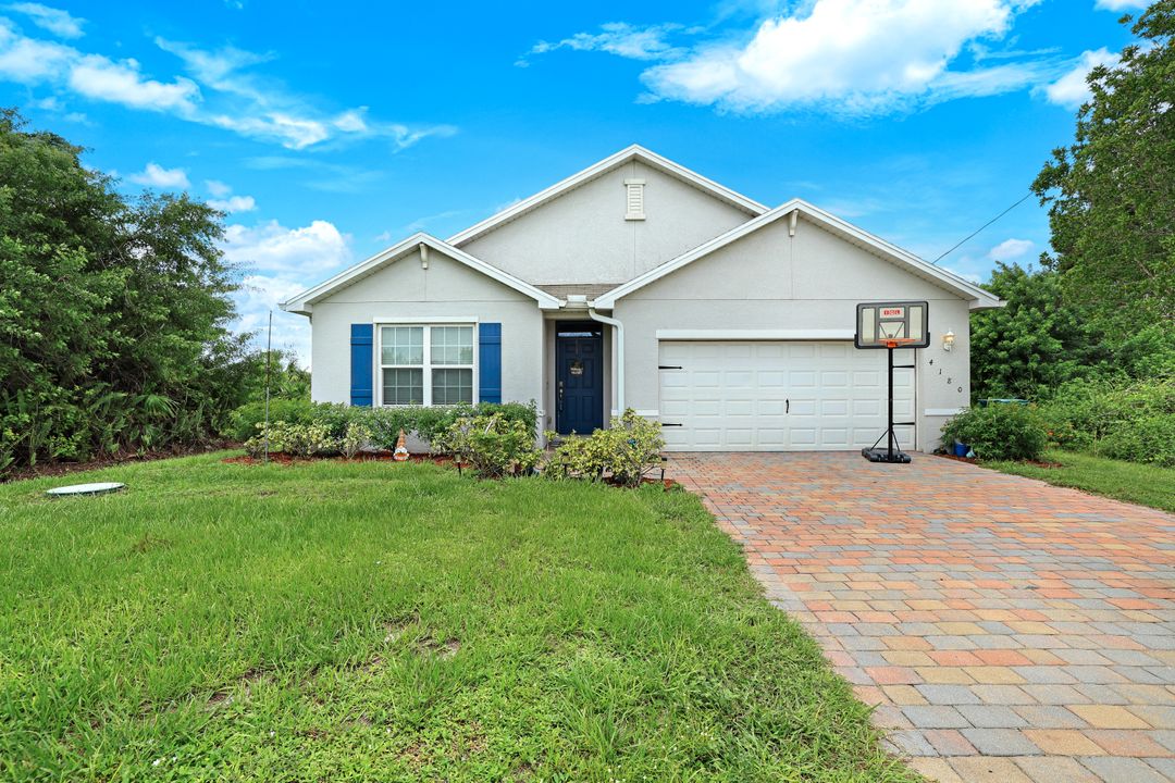 4180 68th Ave NE, Naples, FL 34120