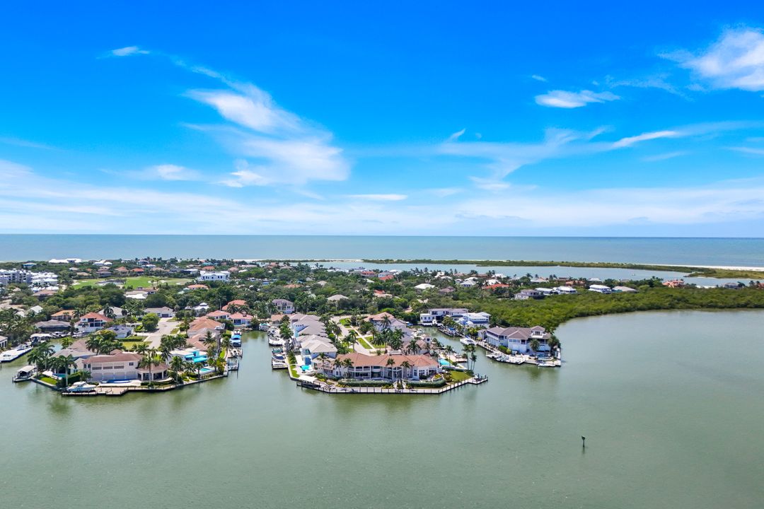 490 Renard Ct, Marco Island, FL 34145
