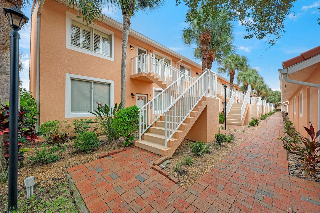 6590 Beach Resort Dr #2, Naples, FL 34114