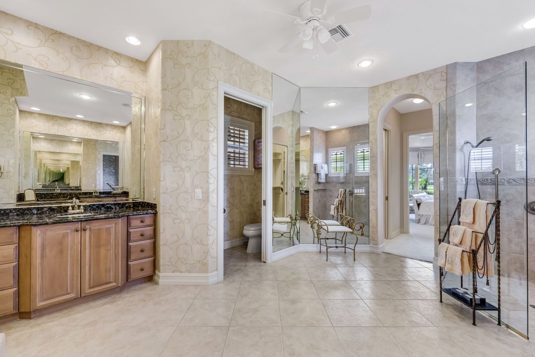 2988 St Barnabas Ct, Naples, FL 34105