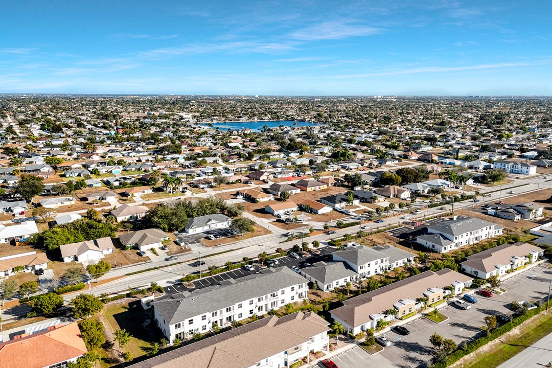 3320 Skyline Blvd, Cape Coral, FL 33914