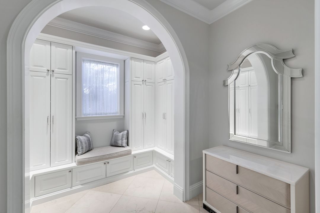 2885 Escada Ct, Naples, FL 34109