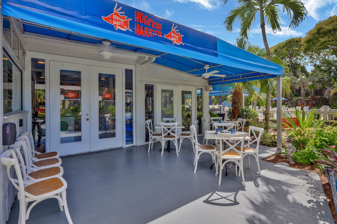 600 Neapolitan Way #C-220, Naples, FL 34103