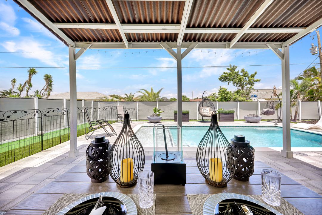 3929 Agualinda Blvd, Cape Coral, FL 33914