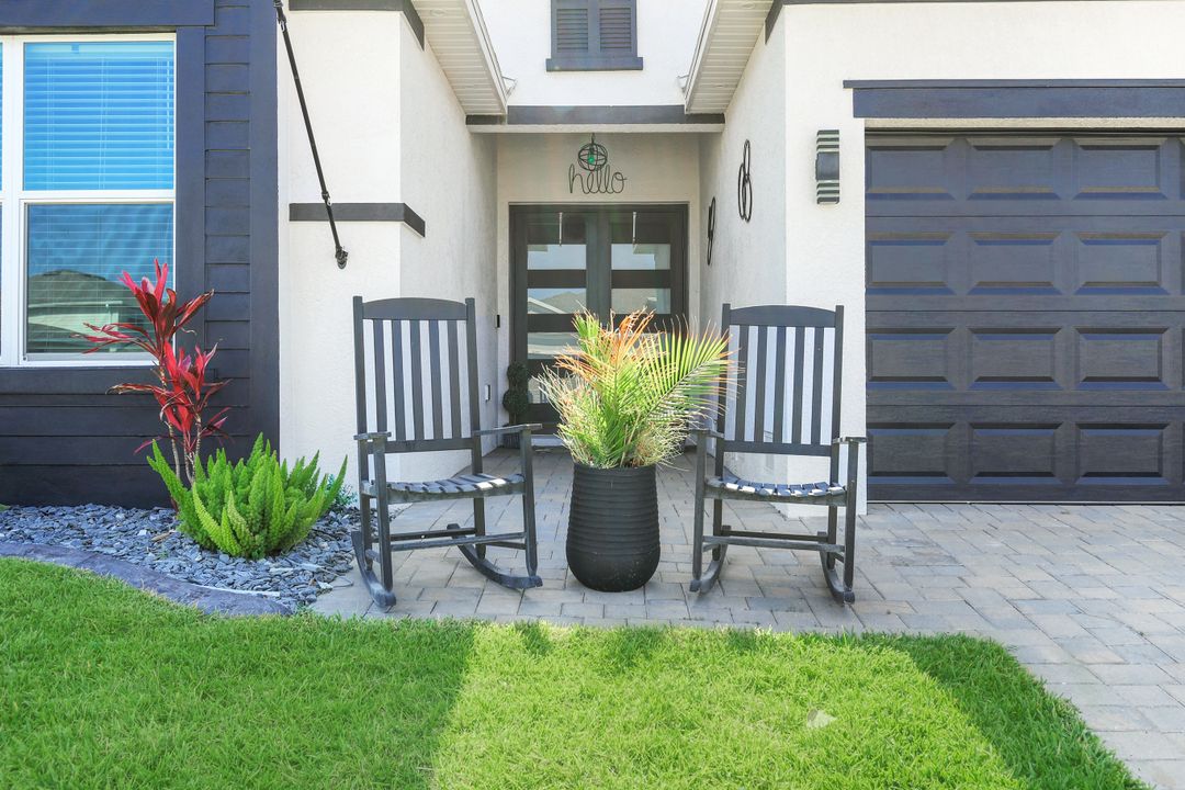 18821 Shimmer Dawn Ct, NO FORT MYERS, FL 33917