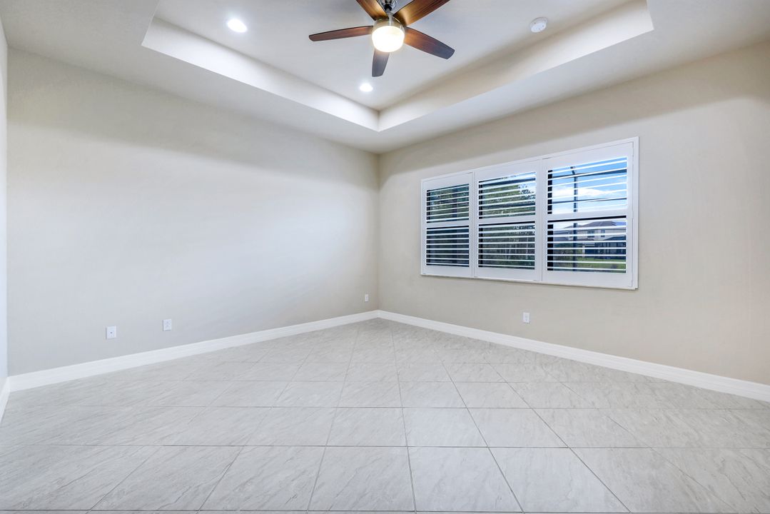 11532 Stonecreek Cir, Fort Myers, FL 33913