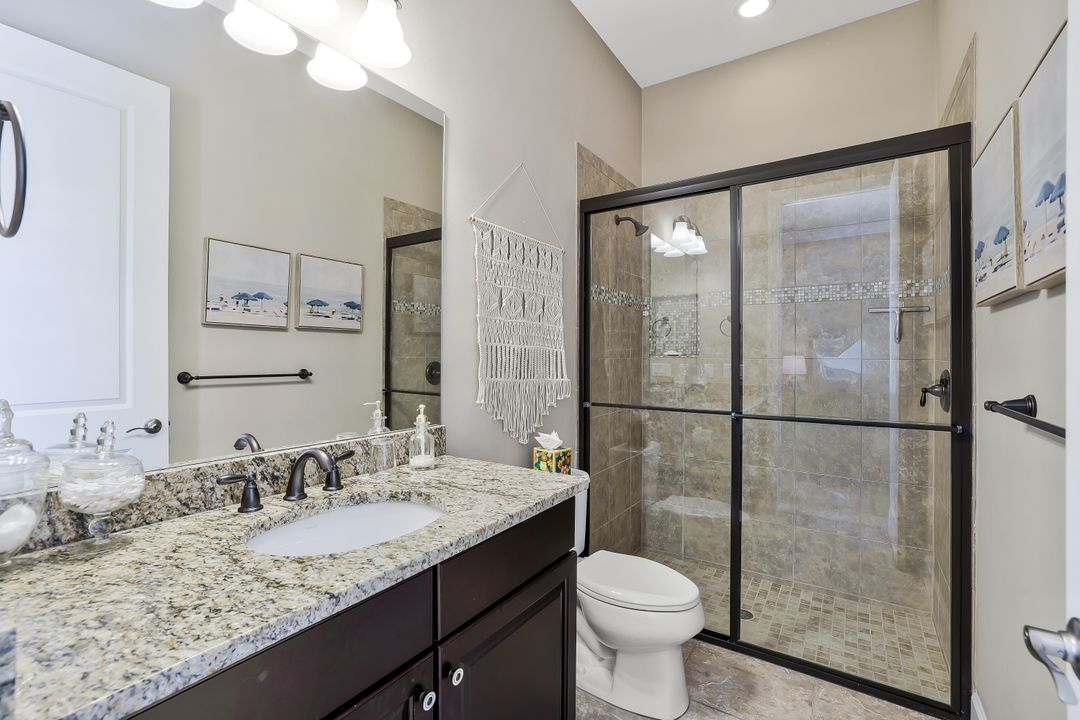 9568 Mussorie Ct, Naples, FL 34114