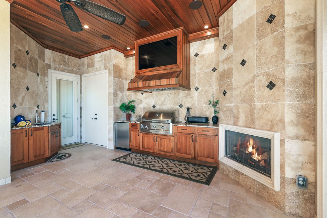 4108 NW 11th St, Cape Coral, FL 33993