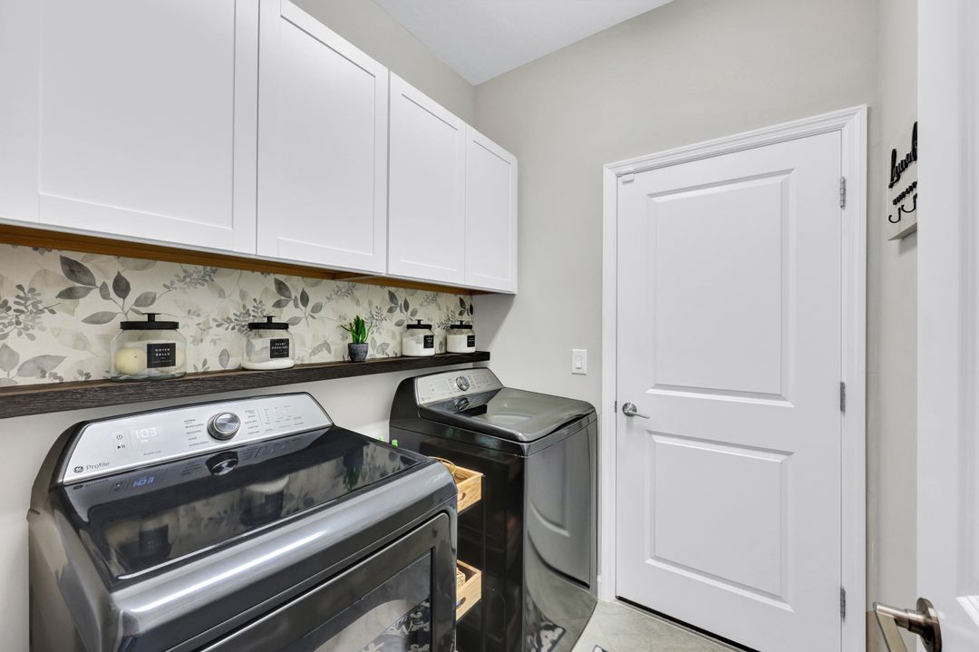 11611 Timber Creek Dr, Fort Myers, FL 33913