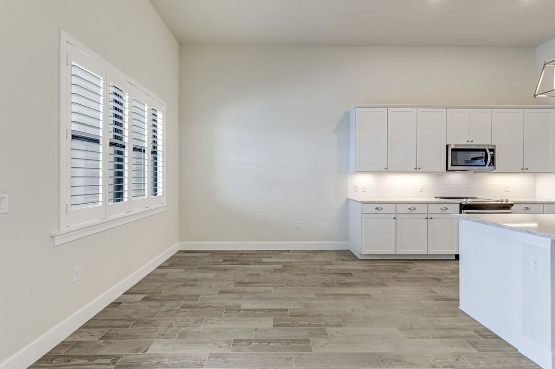 17146 Ashcomb Wy, Estero, FL 33928