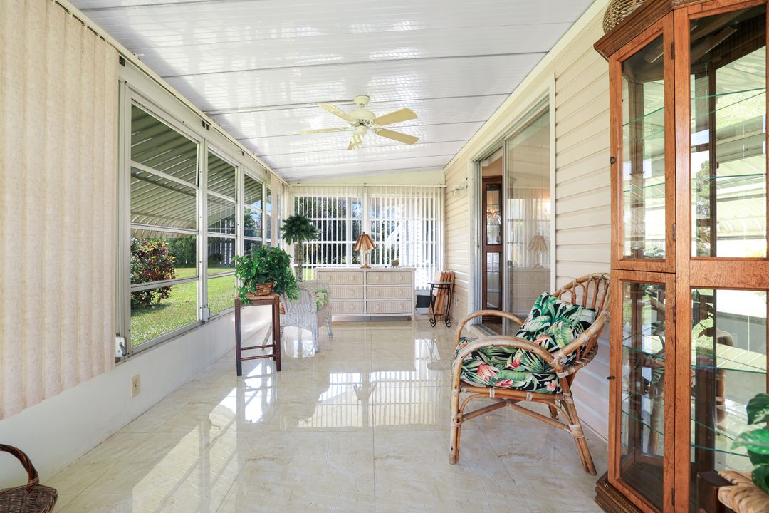 95 Lemans Dr, Naples, FL 34112
