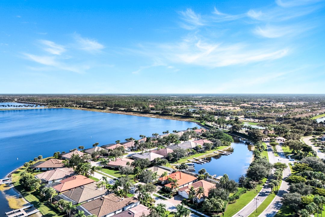 8765 Hideaway Harbor Ct, Naples, FL 34120