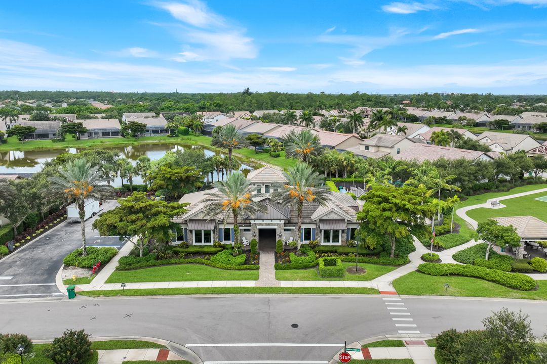 16367 Halberry Ln, Naples, FL 34110