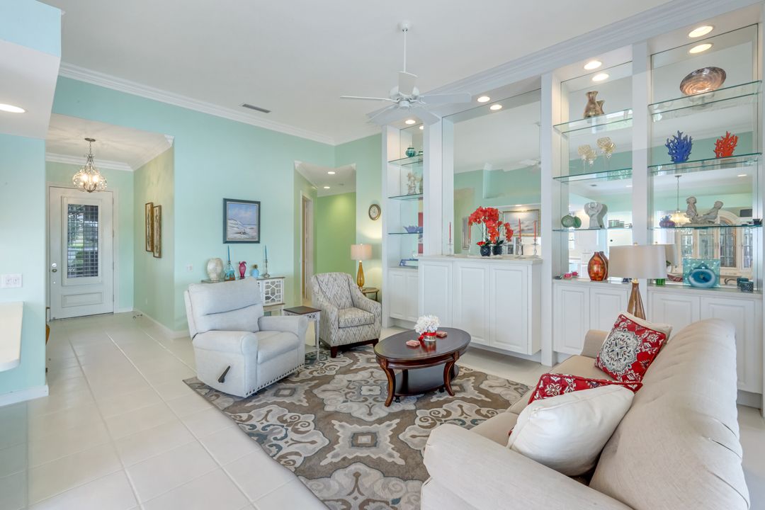 3794 Whidbey Way, Naples, FL 34119