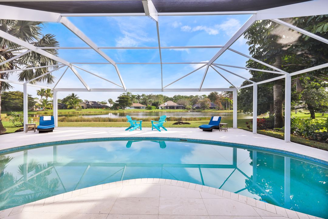 2218 Kings Lake Blvd, Naples, FL 34112