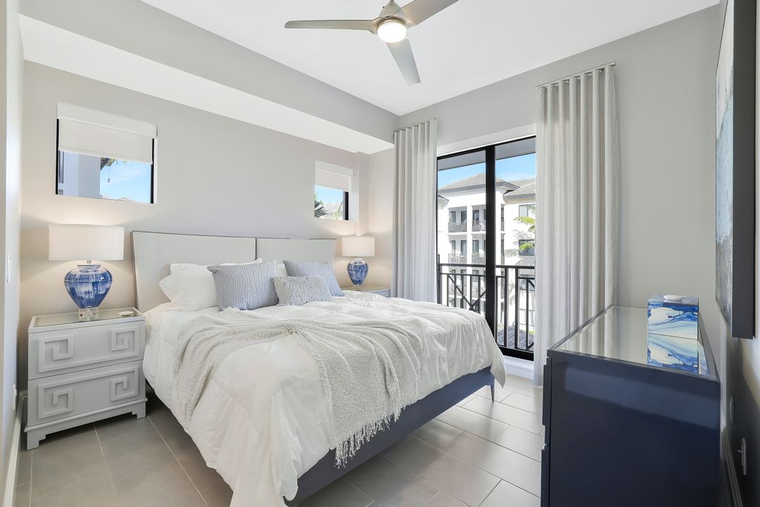 1035 3rd Ave S #402, Naples, FL 34102