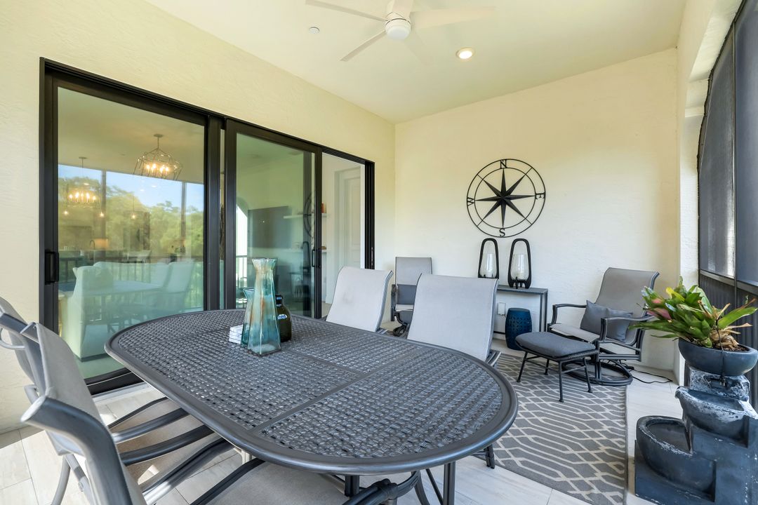 16374 Viansa Wy #302, Naples, FL 34110