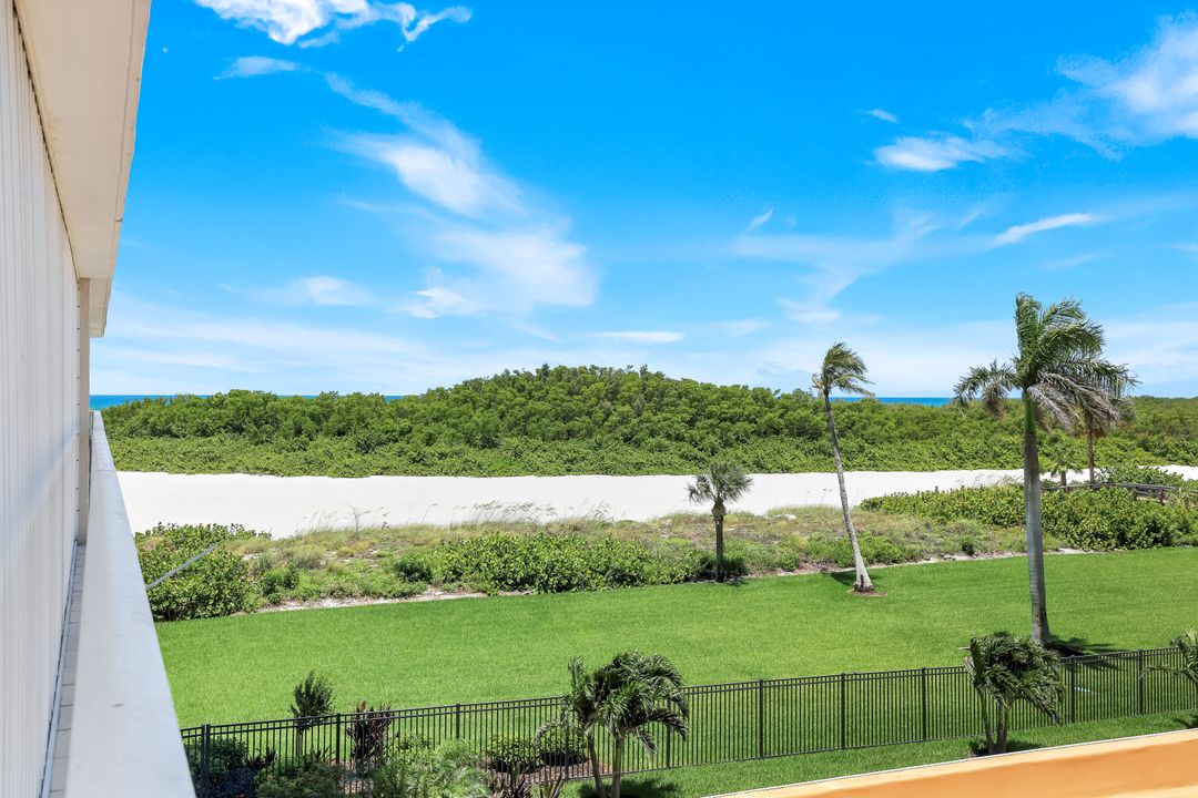 320 Seaview Ct #307, Marco Island, FL 34145