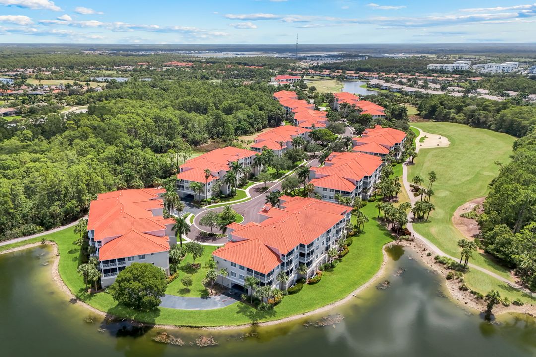 4864 Hampshire Ct #203, Naples, FL 34112