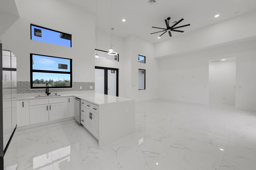 4321 NW 32nd St, Cape Coral, FL 33993