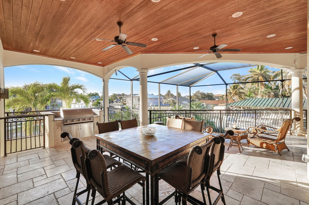 4806 Regal Dr, Bonita Springs, FL 34134