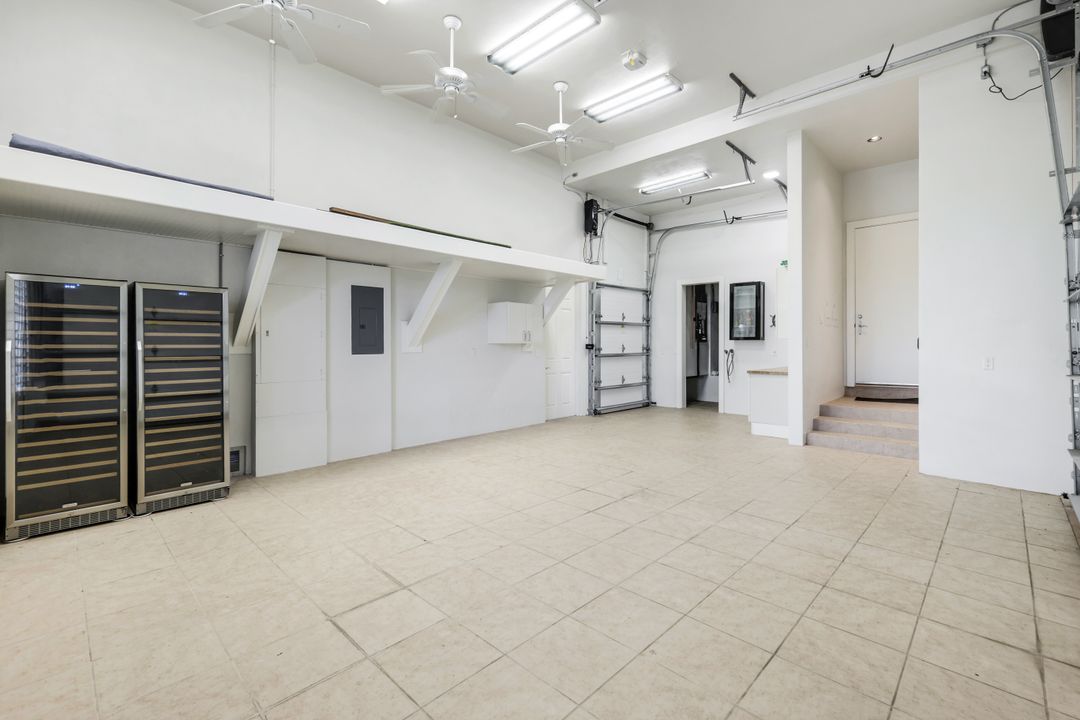 1450 Gulfstar Dr S, Naples, FL 34112