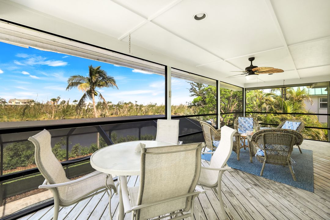 647 Rabbit Rd, Sanibel, FL 33957