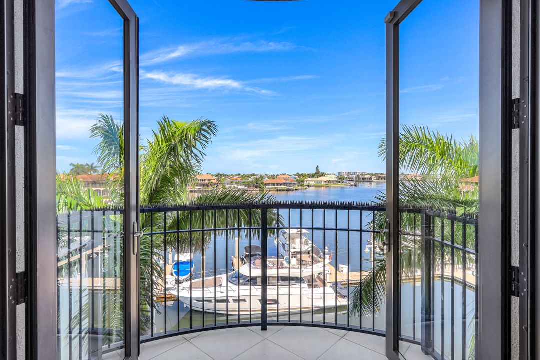 720 N Collier Blvd #401, Marco Island, FL 34145