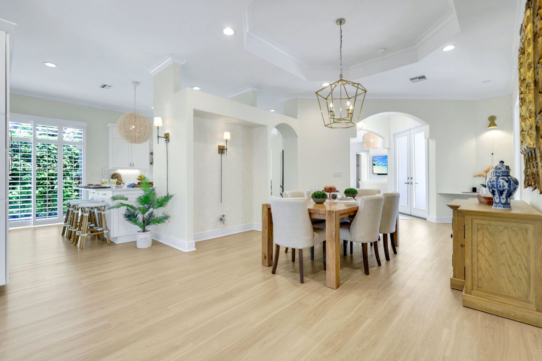 1123 Augusta Falls Way, Naples, FL 34119