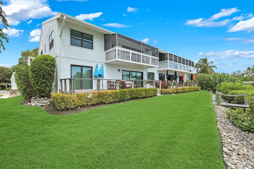 1322 Chesapeake Ave #C3, Naples, FL 34102
