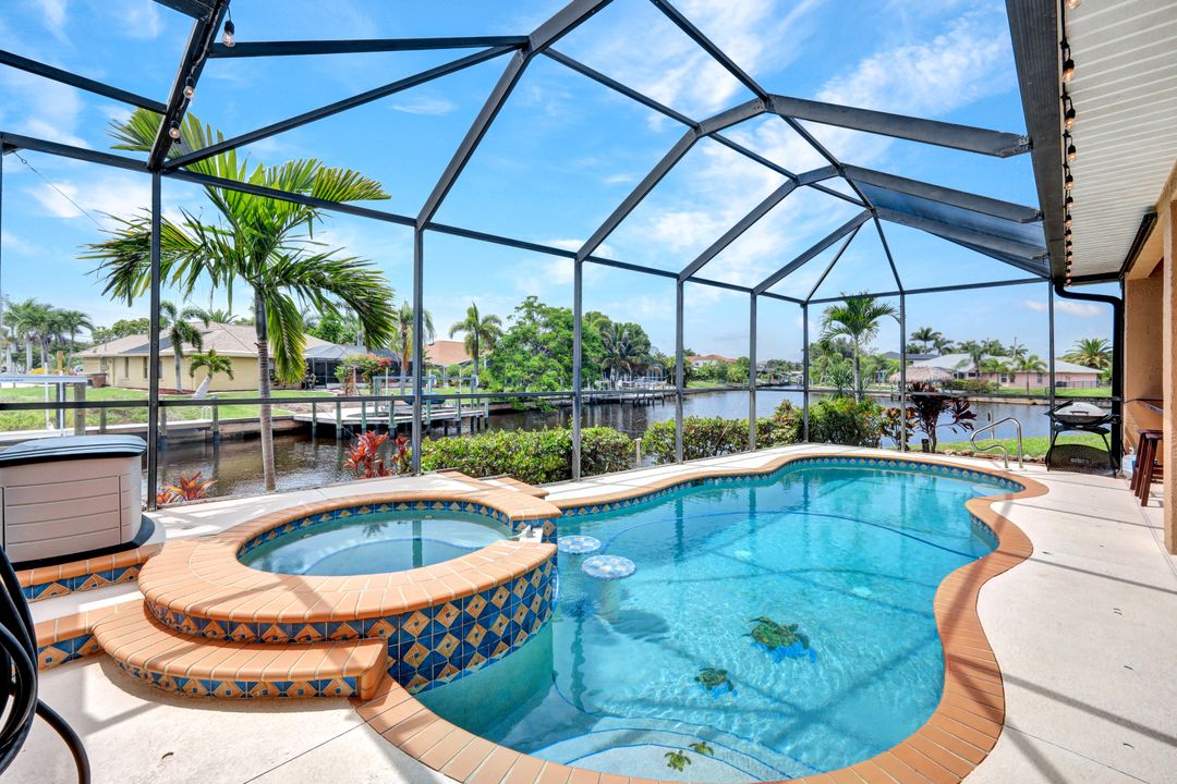 2118 SE 18th Ave, Cape Coral, FL 33990