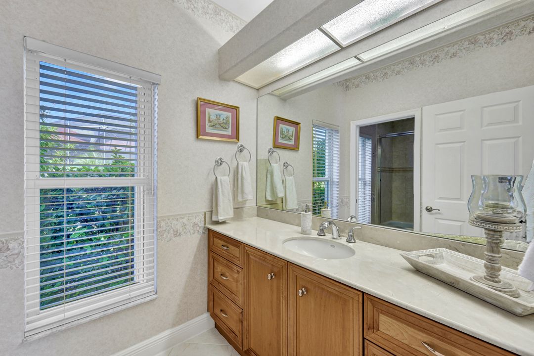 24421 Woodsage Dr, Bonita Springs, FL 34134