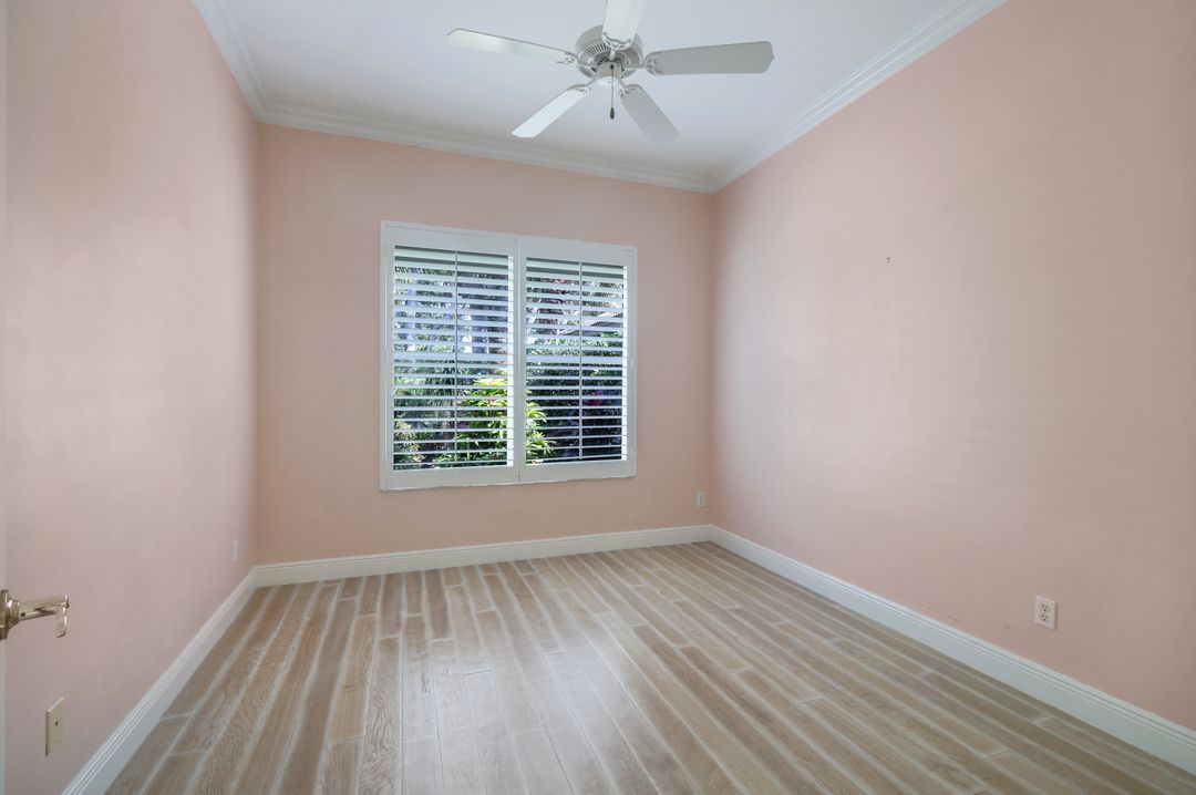 4970 Bollard Ct, Naples, FL 34112