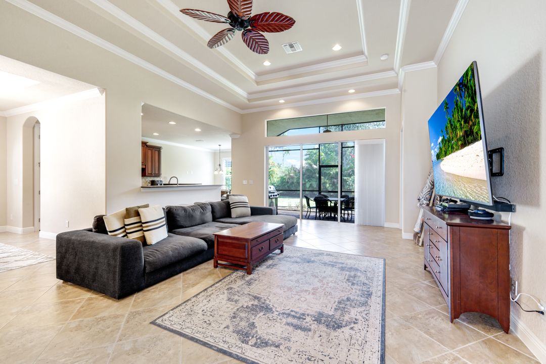 19513 Caladesi Dr, Fort Myers, FL 33967