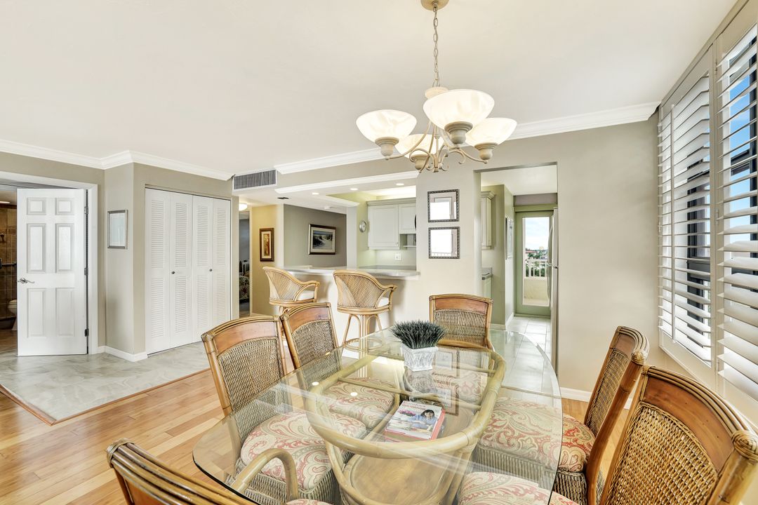 320 Seaview Ct #706, Marco Island, FL 34145