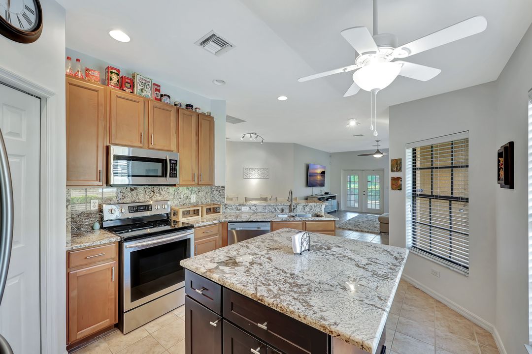 3737 Pino Vista Way, Estero, FL 33928