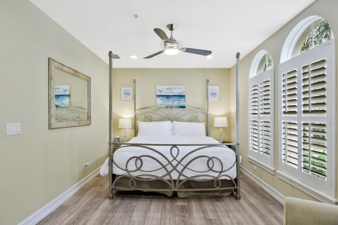 2809 Tiburon Blvd E #101, Naples, FL 34109