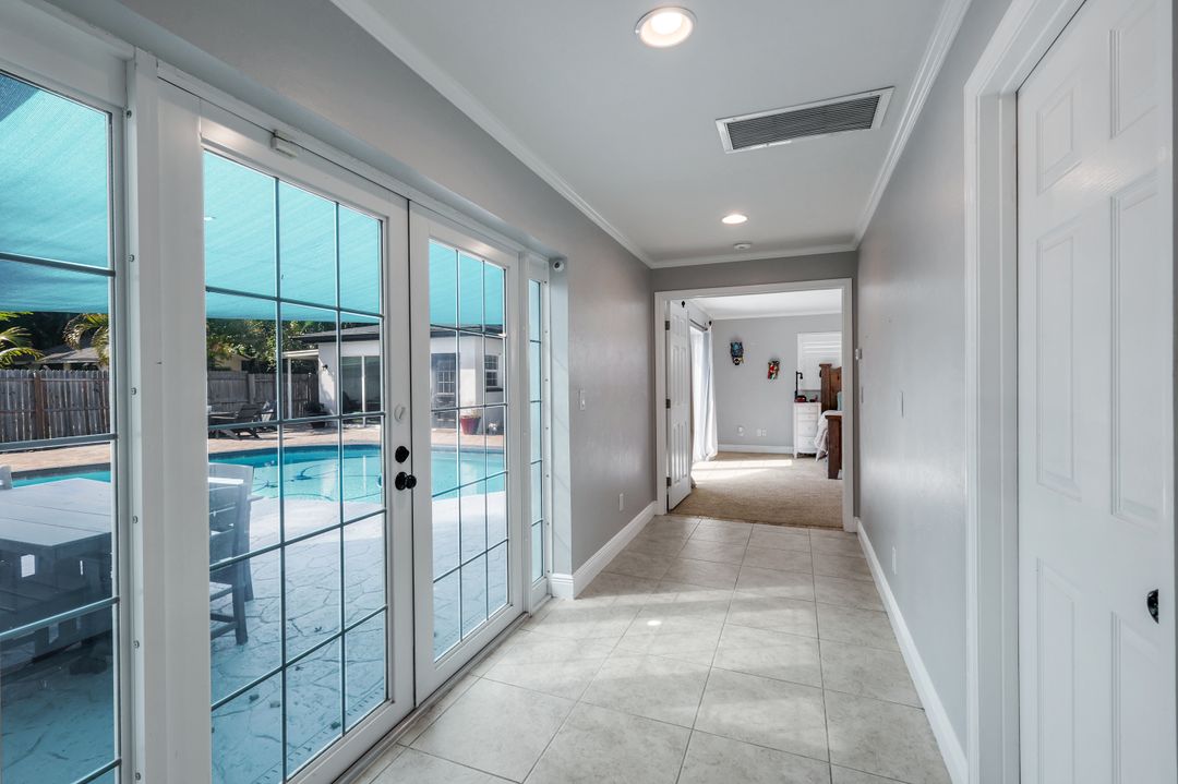 8327 Riviera Ave, Fort Myers, FL 33919