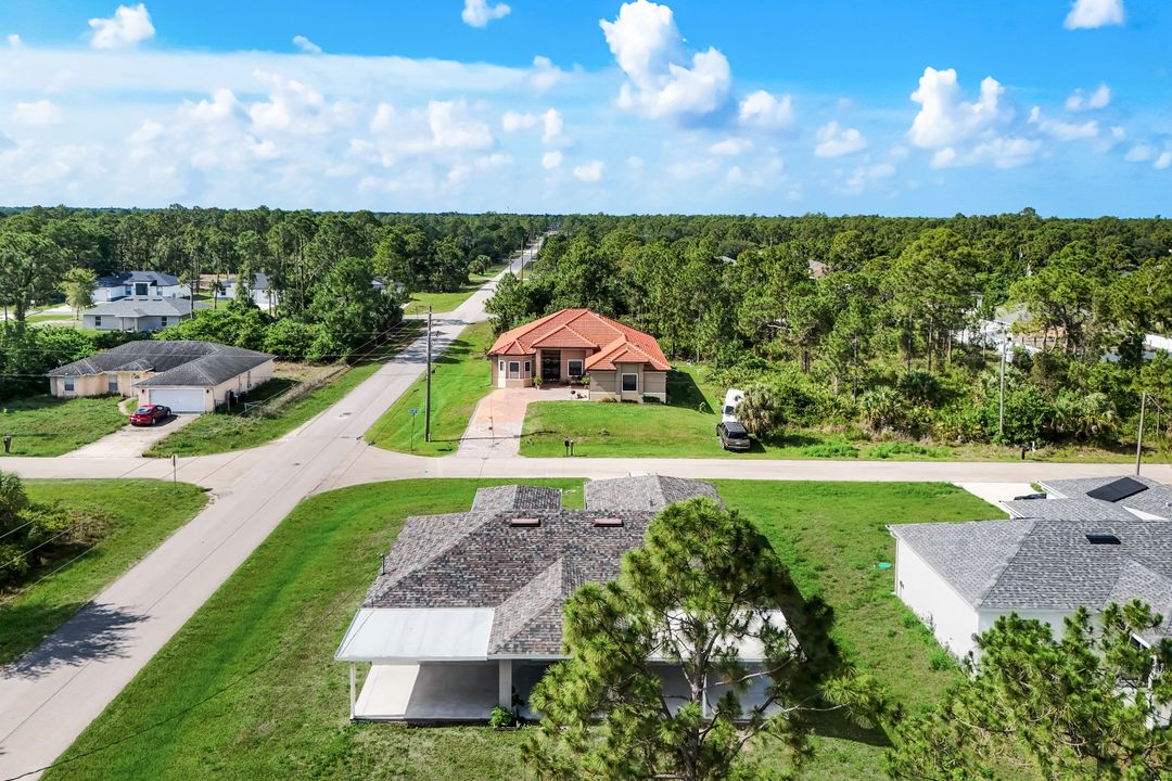 3200 41st St W, Lehigh Acres, FL 33971